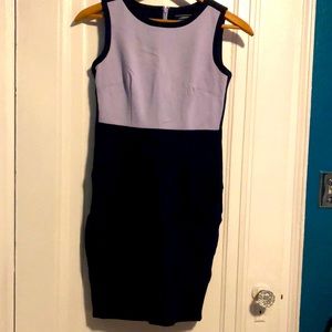 Sleeveless colorblock sheath dress